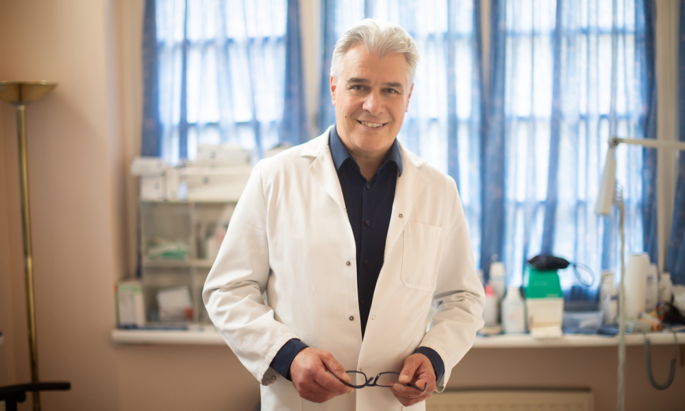 OA Dr. Stefan Schmidt 